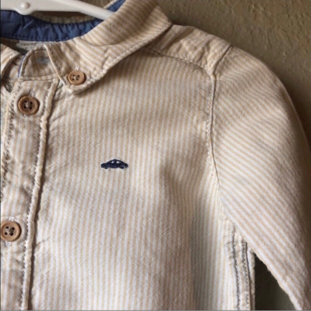 5 Piece Baby Boy Clothing Bundle 6-9 M: 2 Onesies,Button Down Shirt,Pants & Vest - Picture 3 of 16